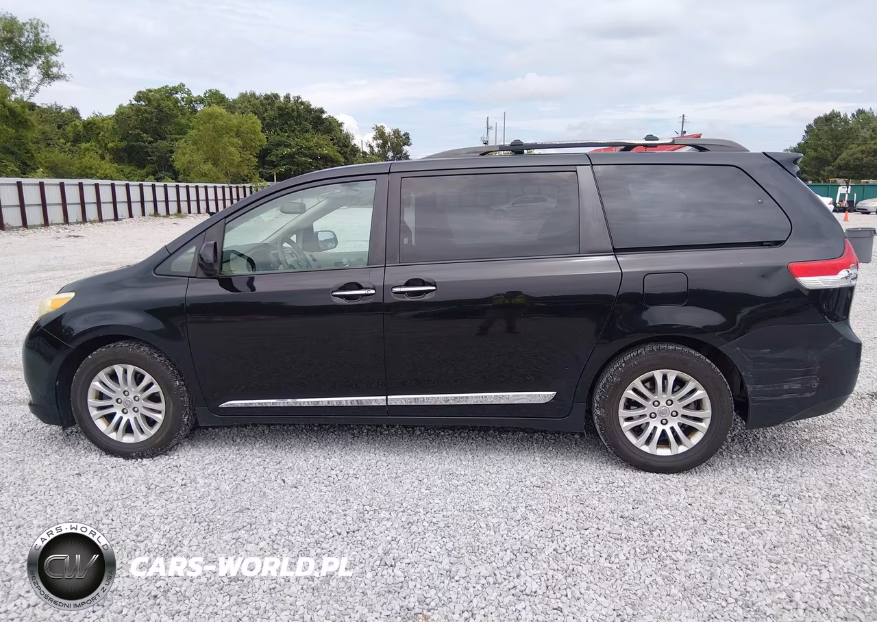 2011 Toyota Sienna Xle V6 VIN:5TDYK3DC8BS148173 - 14
