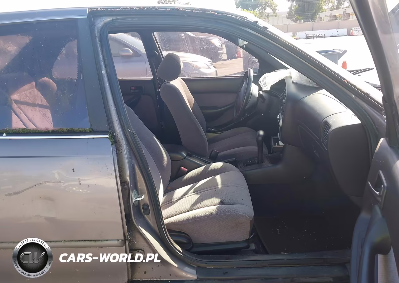 1995 Toyota Camry Le VIN:4T1SK12E2SU609390 - 5