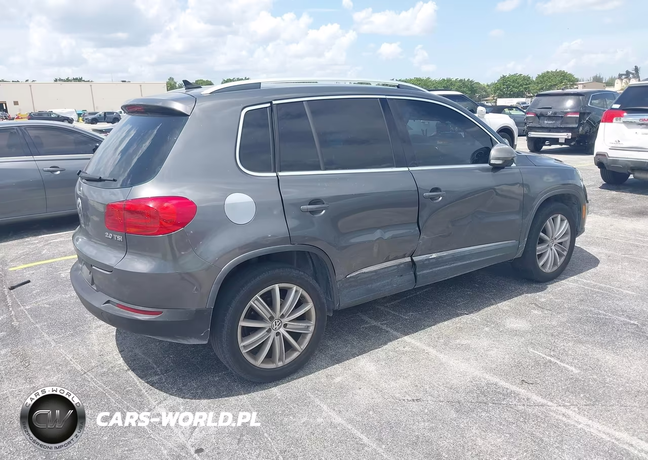 2013 Volkswagen Tiguan Se VIN:WVGAV3AX1DW571563 - 4