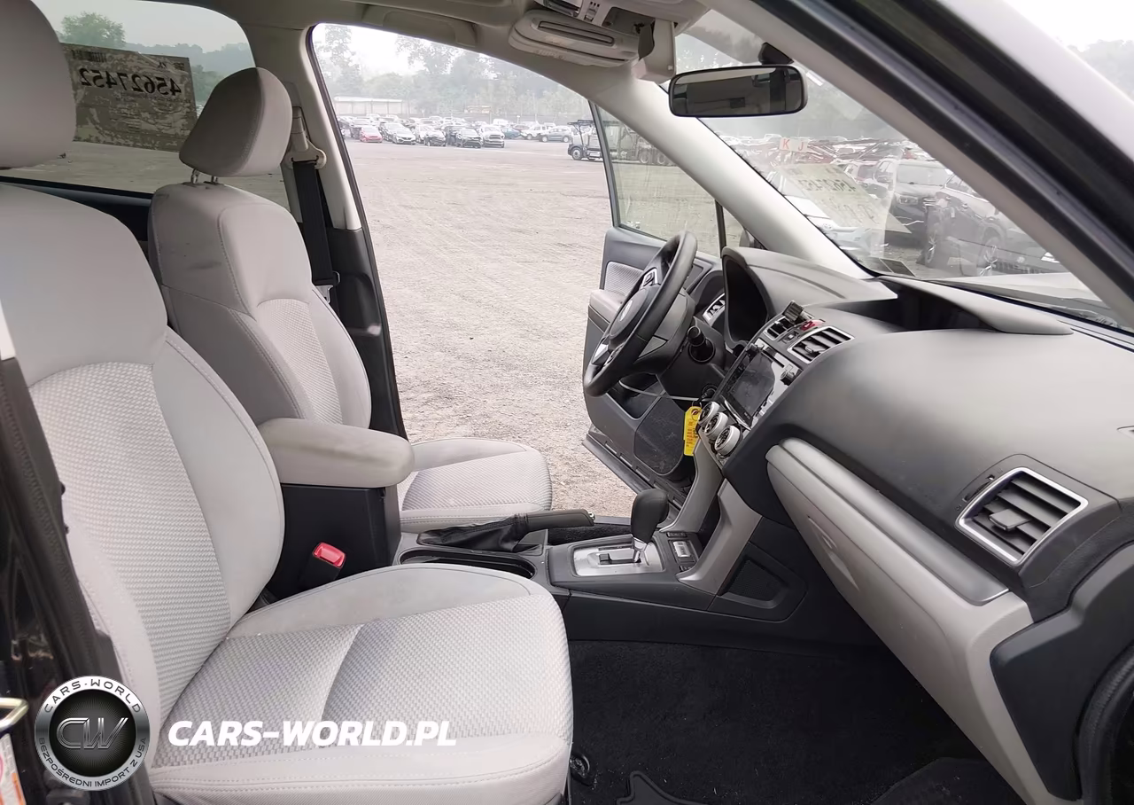 2018 Subaru Forester 2.5I Premium VIN:JF2SJAEC3JH543457 - 5