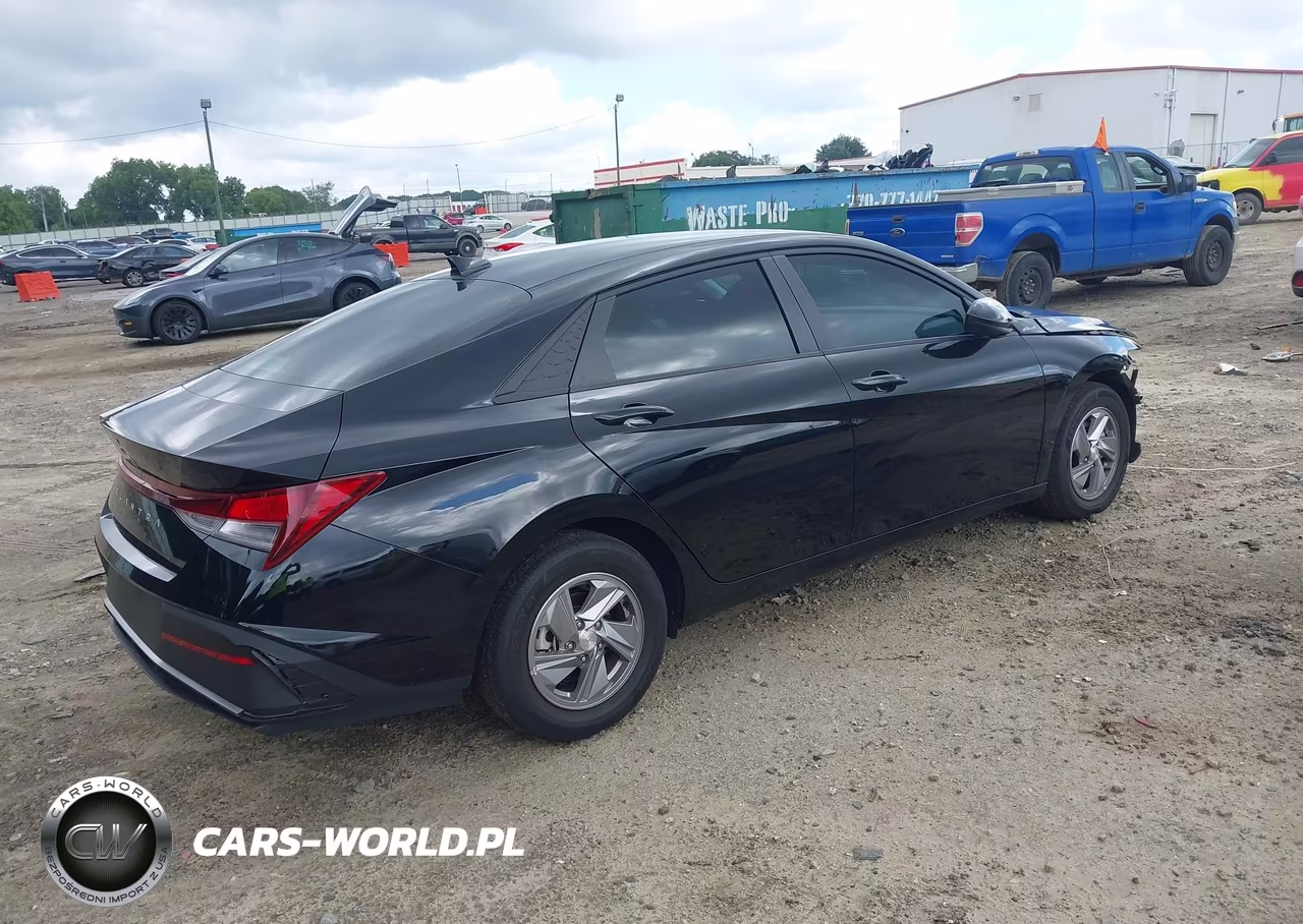 2025 Hyundai Elantra Se VIN:KMHLL4DG7SU019333 - 4