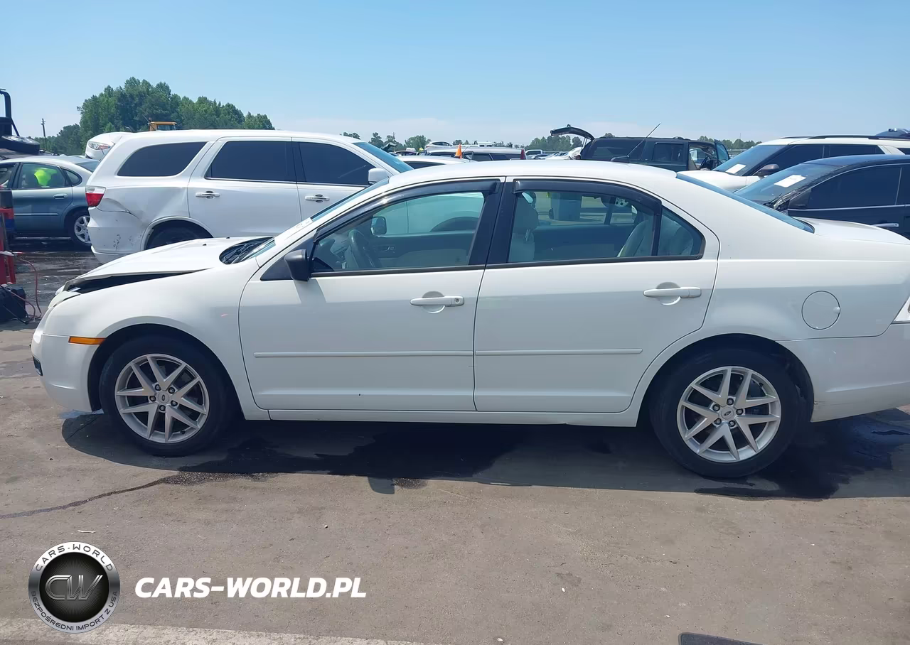 2009 Ford Fusion S VIN:3FAHP06Z79R130168 - 14