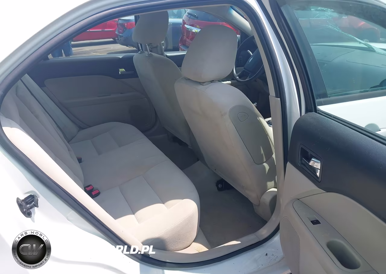 2009 Ford Fusion S VIN:3FAHP06Z79R130168 - 8