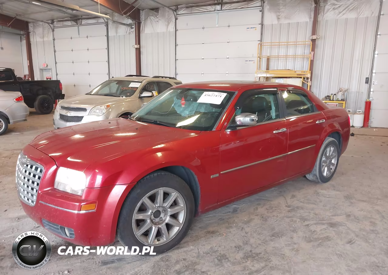 2010 Chrysler 300 Touring-Signature Series-Executive Series VIN:2C3CA5CV2AH112525 - 2