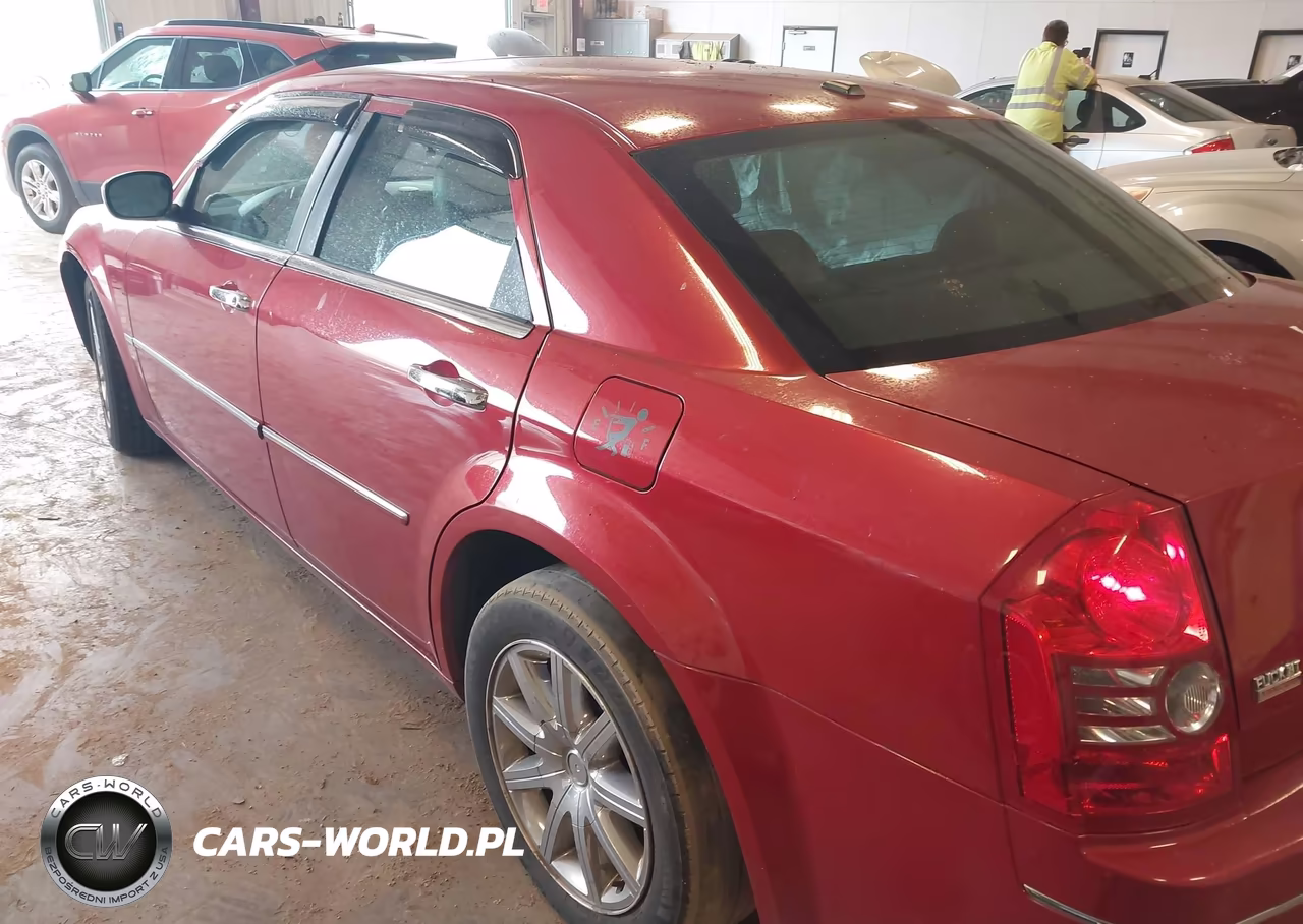 2010 Chrysler 300 Touring-Signature Series-Executive Series VIN:2C3CA5CV2AH112525 - 3