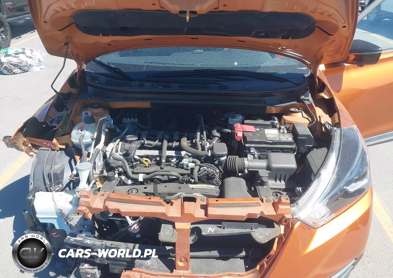 2018 Nissan Kicks Sr VIN:3N1CP5CU4JL506328 - 10