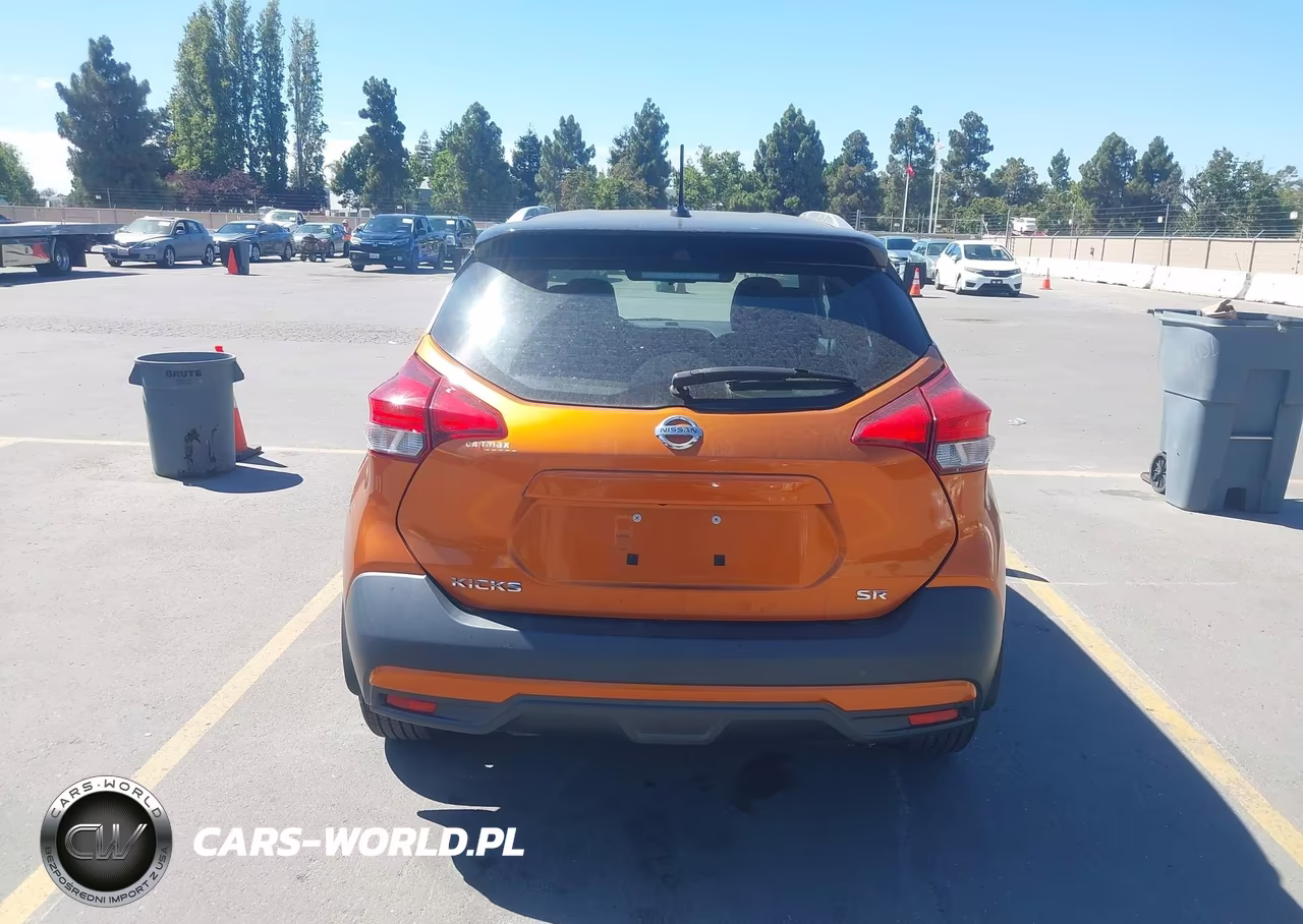 2018 Nissan Kicks Sr VIN:3N1CP5CU4JL506328 - 16