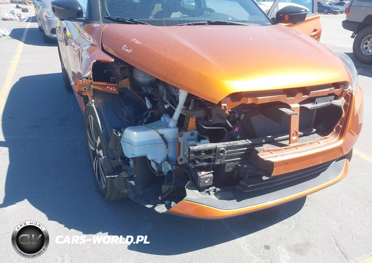 2018 Nissan Kicks Sr VIN:3N1CP5CU4JL506328 - 6