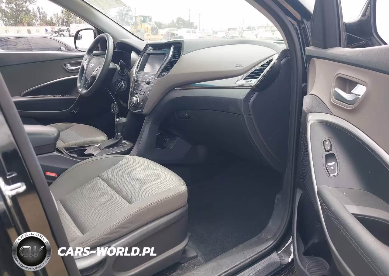 2019 Hyundai Santa Fe Xl Se VIN:KM8SM4HF7KU299412 - 5