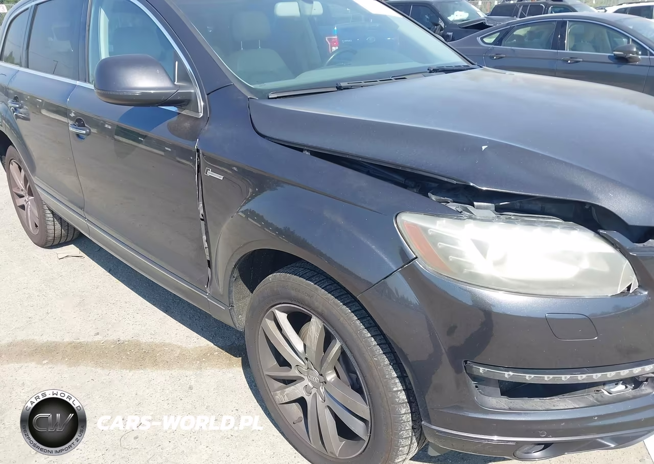 2015 Audi Q7 3.0T Premium VIN:WA1LGAFE5FD009015 - 17