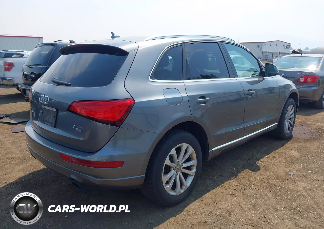 2014 Audi Q5 2.0T Premium VIN:WA1LFBFP0EA084537 - 4