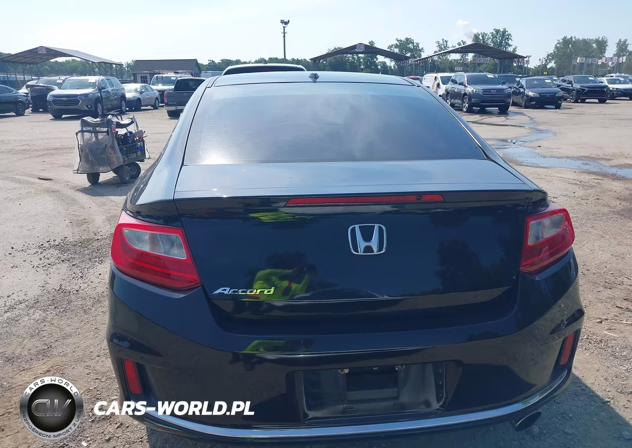 2015 Honda Accord Ex-L VIN:1HGCT1B80FA012697 - 17