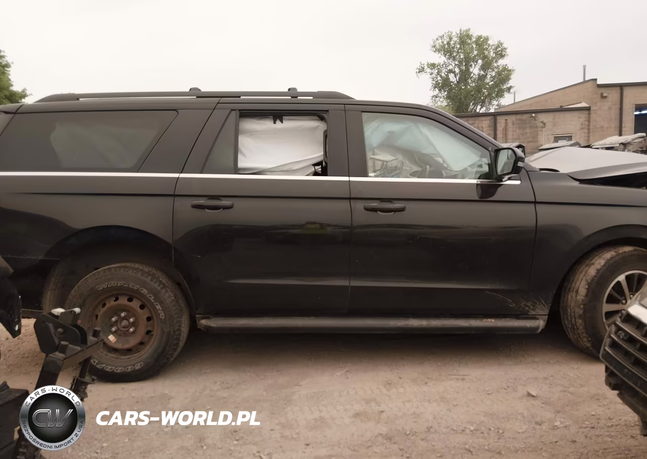 2018 Ford Expedition Max Xlt VIN:1FMJK1JT9JEA27677 - 14