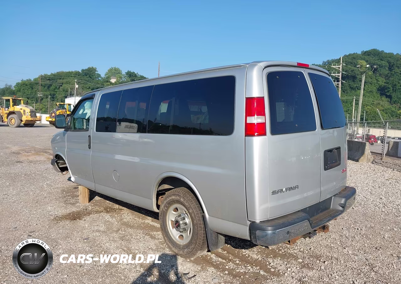 2017 GMC Savana 2500 Lt VIN:1GJW7FFG2H1307228 - 3