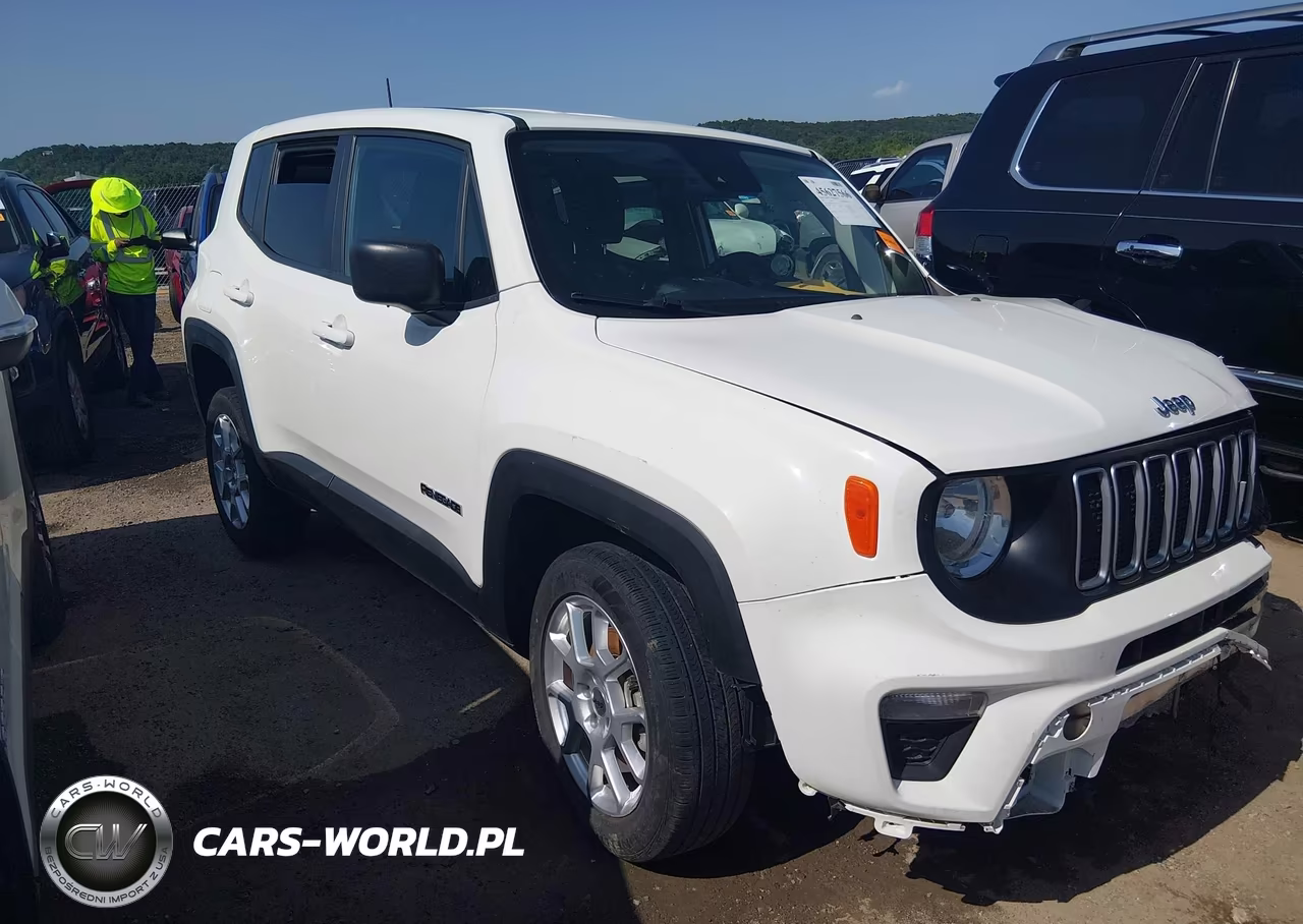 2023 Jeep Renegade Latitude 4X4 – zdjęcie 1 z 15