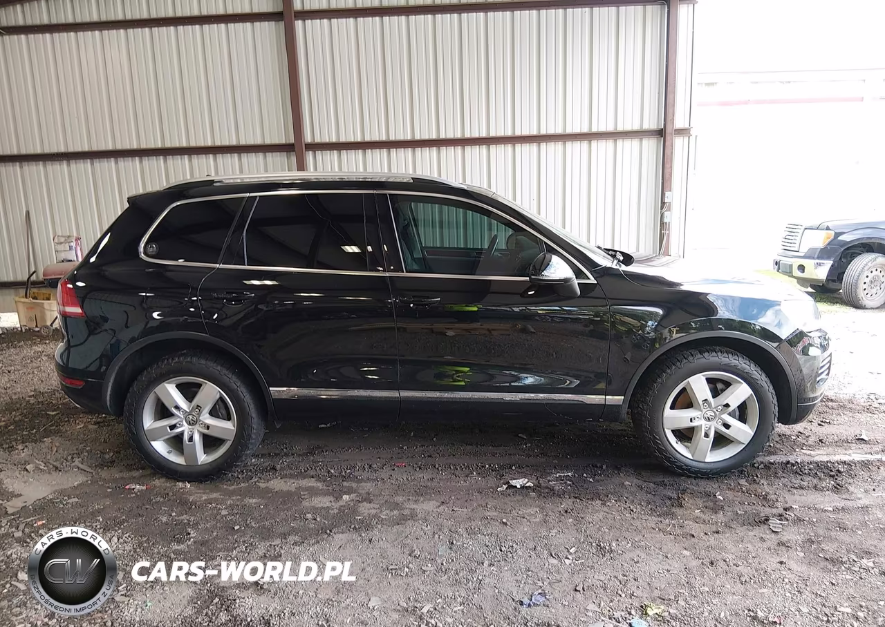 2012 Volkswagen Touareg Tdi Lux VIN:WVGEK9BP4CD012126 - 13