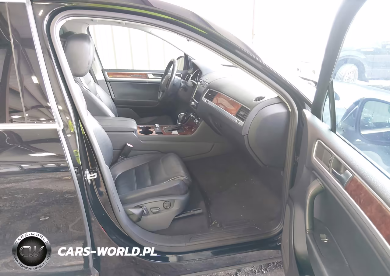 2012 Volkswagen Touareg Tdi Lux VIN:WVGEK9BP4CD012126 - 5