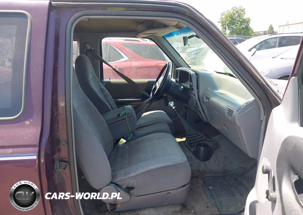 1994 Ford Ranger Super Cab VIN:1FTCR14A3RPC25321 - 5