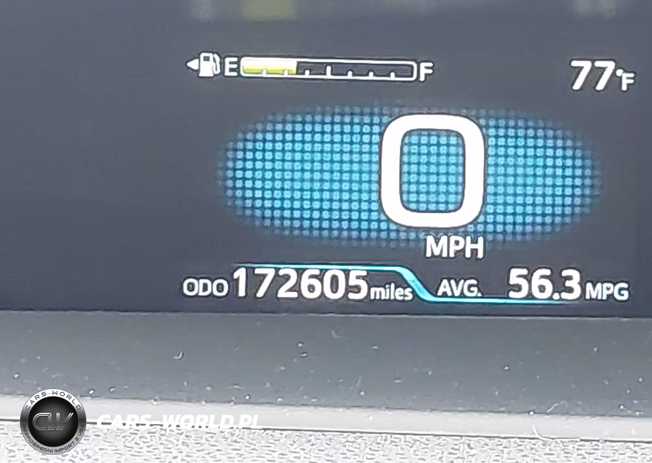 2021 Toyota Prius L Eco VIN:JTDKAMFU7M3151526 - 15