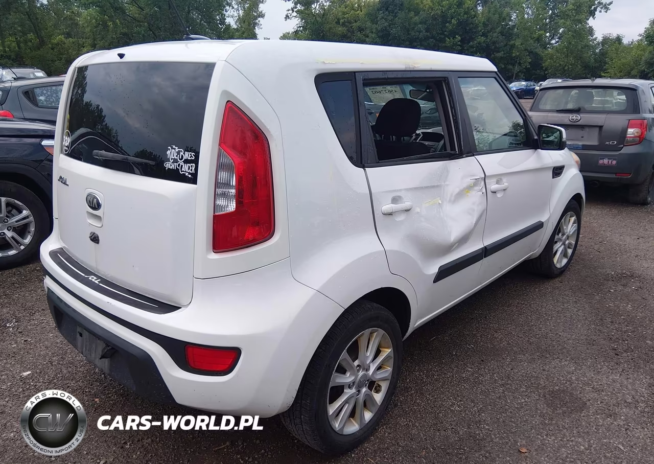 2013 Kia Soul + VIN:KNDJT2A69D7588343 - 4