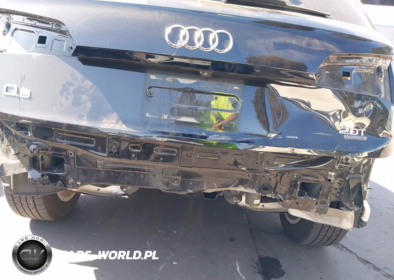 2018 Audi Q5 2.0T Premium-2.0T Tech Premium VIN:WA1ANAFY6J2049602 - 6