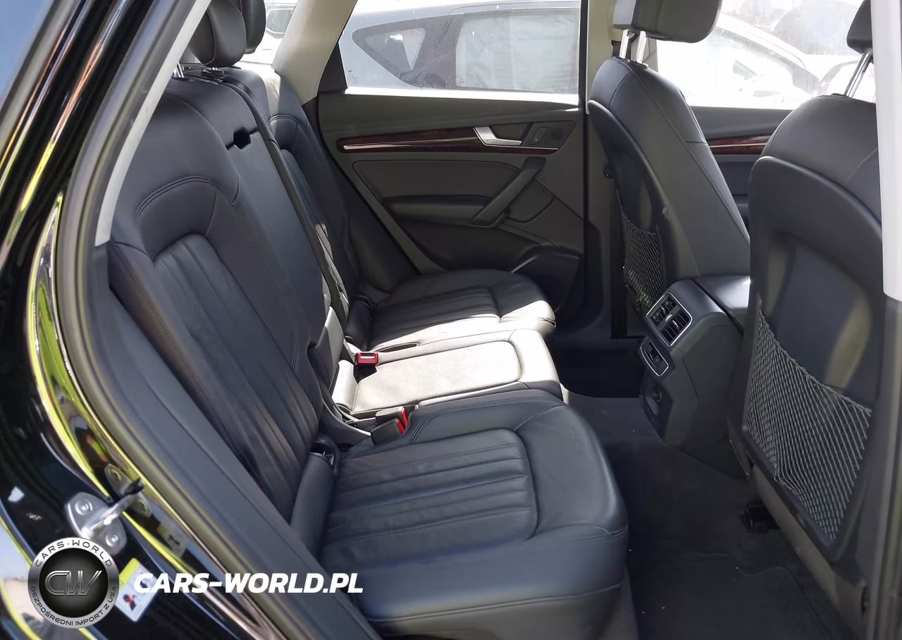 2018 Audi Q5 2.0T Premium-2.0T Tech Premium VIN:WA1ANAFY6J2049602 - 8