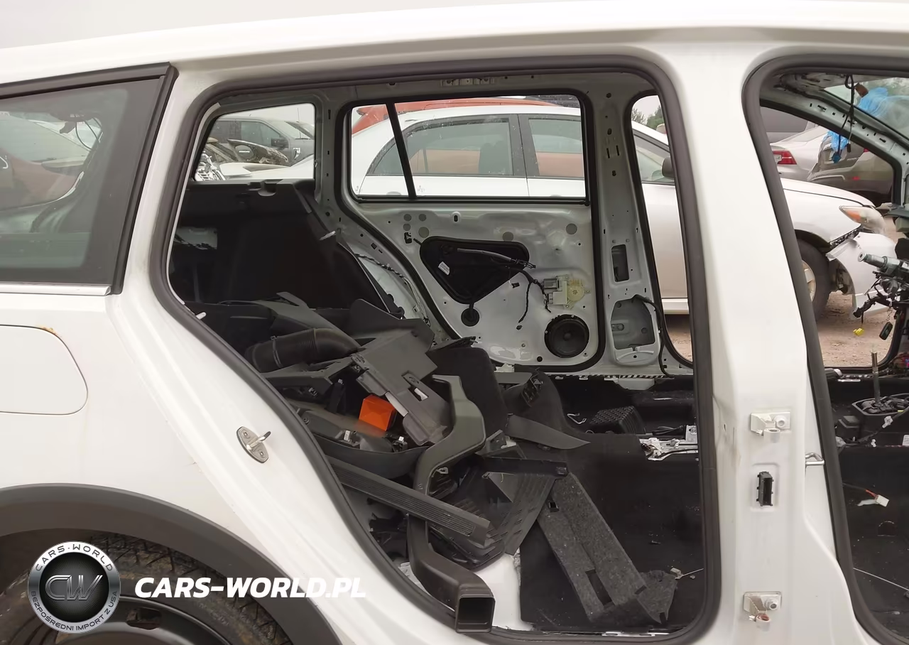 2017 Volkswagen Golf Alltrack VIN:3VWH17AU5HM536569 - 8