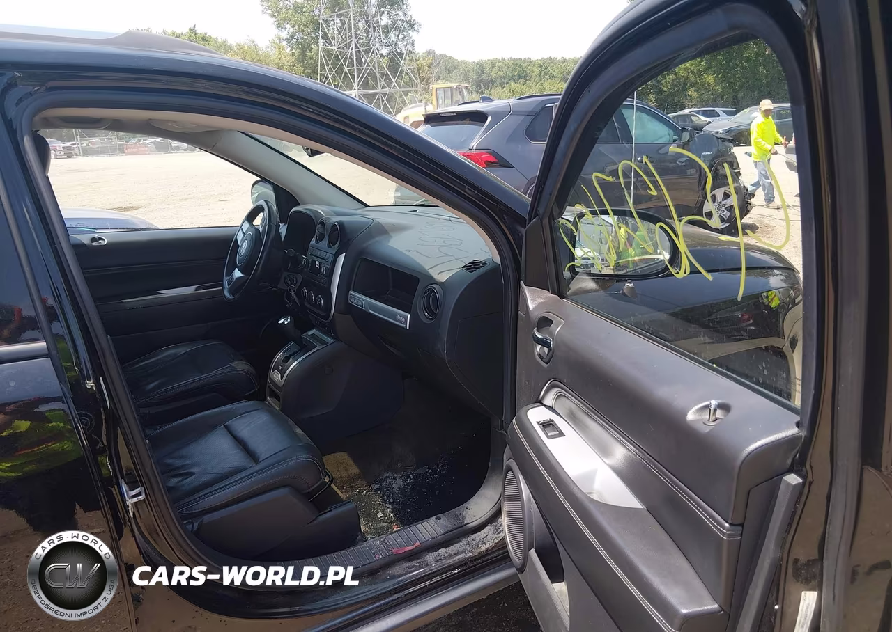 2017 Jeep Compass High Altitude VIN:1C4NJDEBXHD137245 - 5