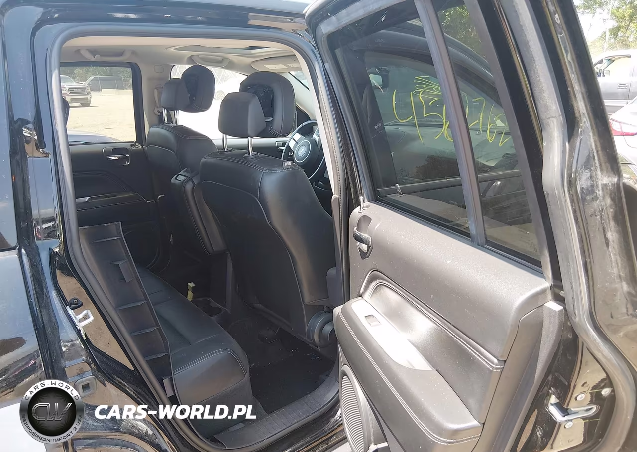 2017 Jeep Compass High Altitude VIN:1C4NJDEBXHD137245 - 8
