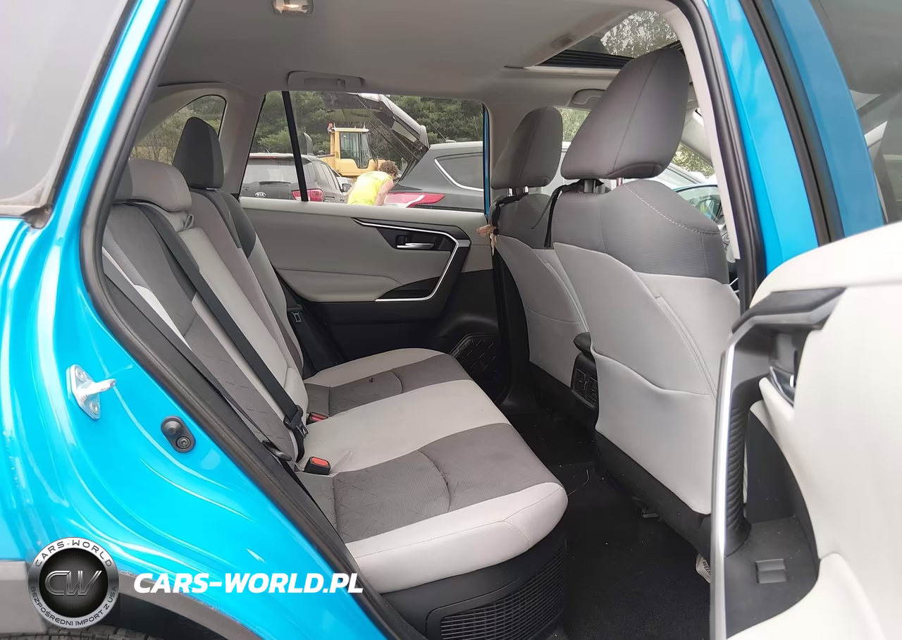 2019 Toyota Rav4 Hybrid Xle VIN:2T3RWRFV0KW030949 - 8