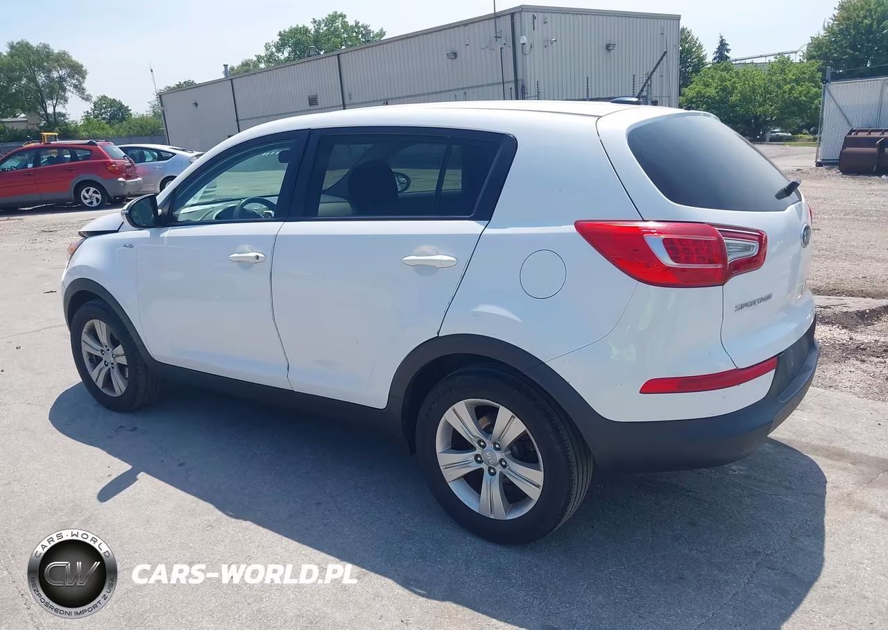2012 Kia Sportage Lx VIN:KNDPBCA25C7179822 - 3