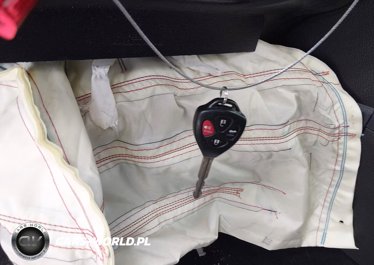 2017 Toyota Corolla Se VIN:5YFBURHE1HP633819 - 11