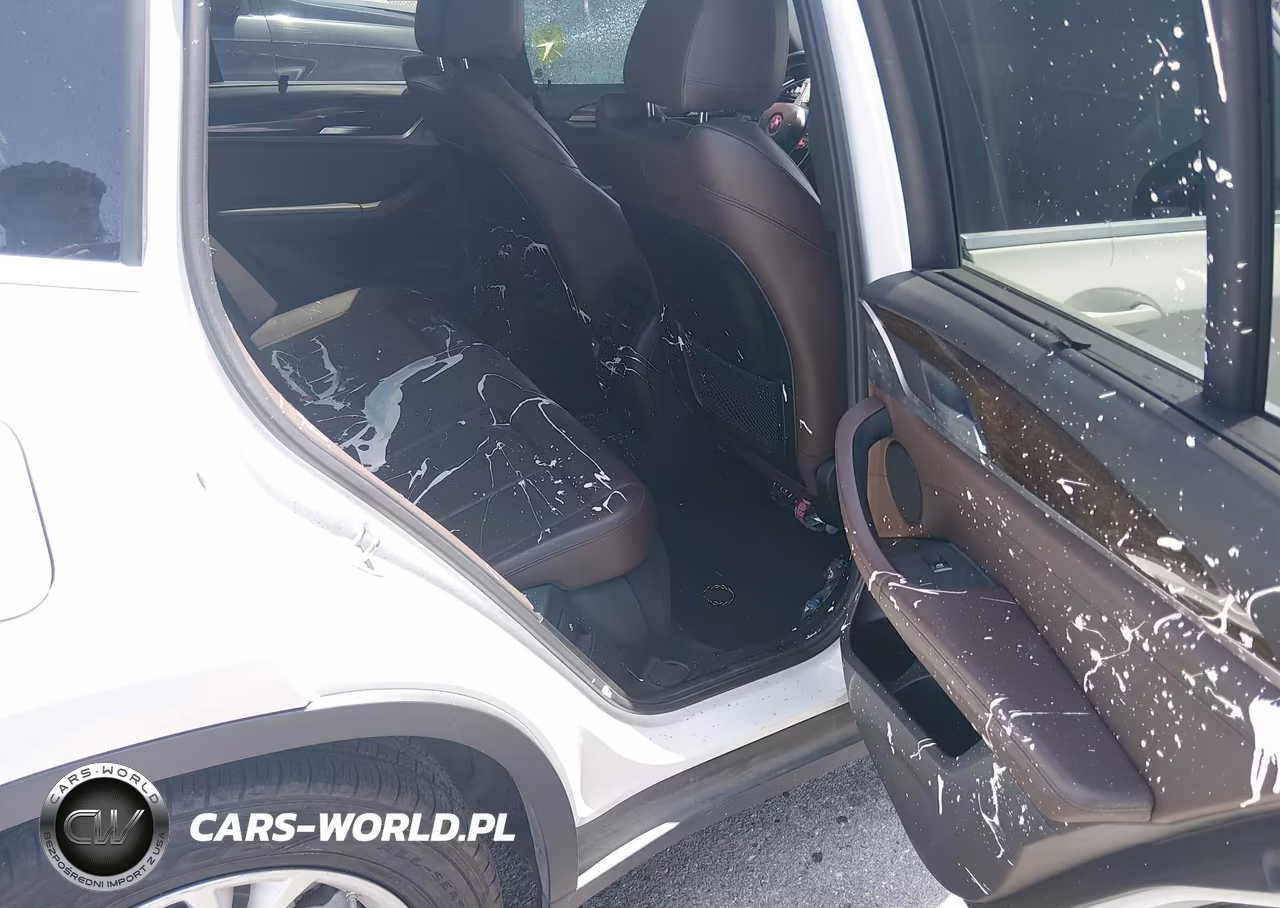 2018 BMW X3 xDrive30I VIN:5UXTR9C58JLC78130 - 8