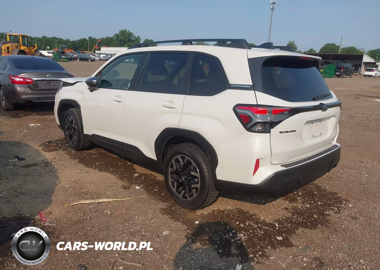 2025 Subaru Forester Premium VIN:JF2SLDDCXSH425498 - 3