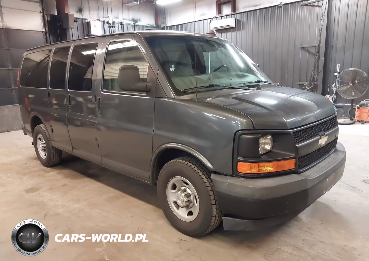 2017 Chevrolet Express 2500 Ls – zdjęcie 1 z 21