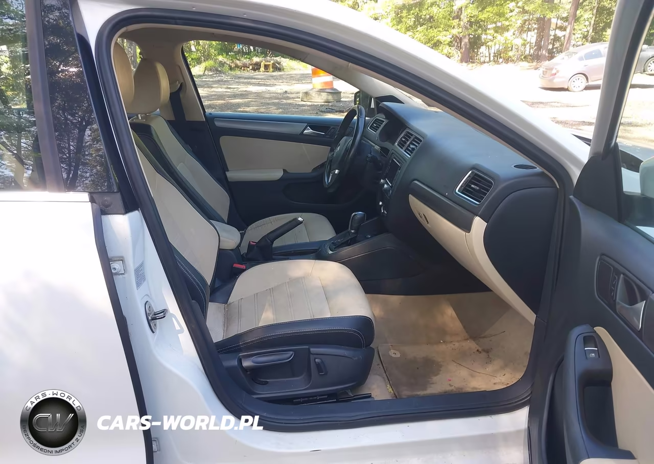 2014 Volkswagen Jetta 1.8T Sel VIN:3VWL17AJ0EM411751 - 5