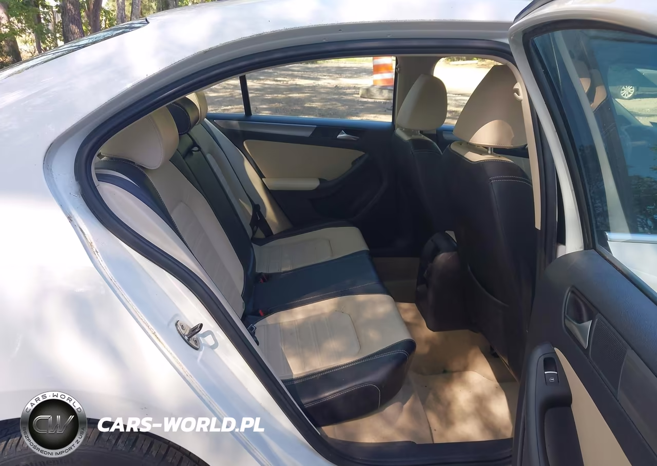 2014 Volkswagen Jetta 1.8T Sel VIN:3VWL17AJ0EM411751 - 8