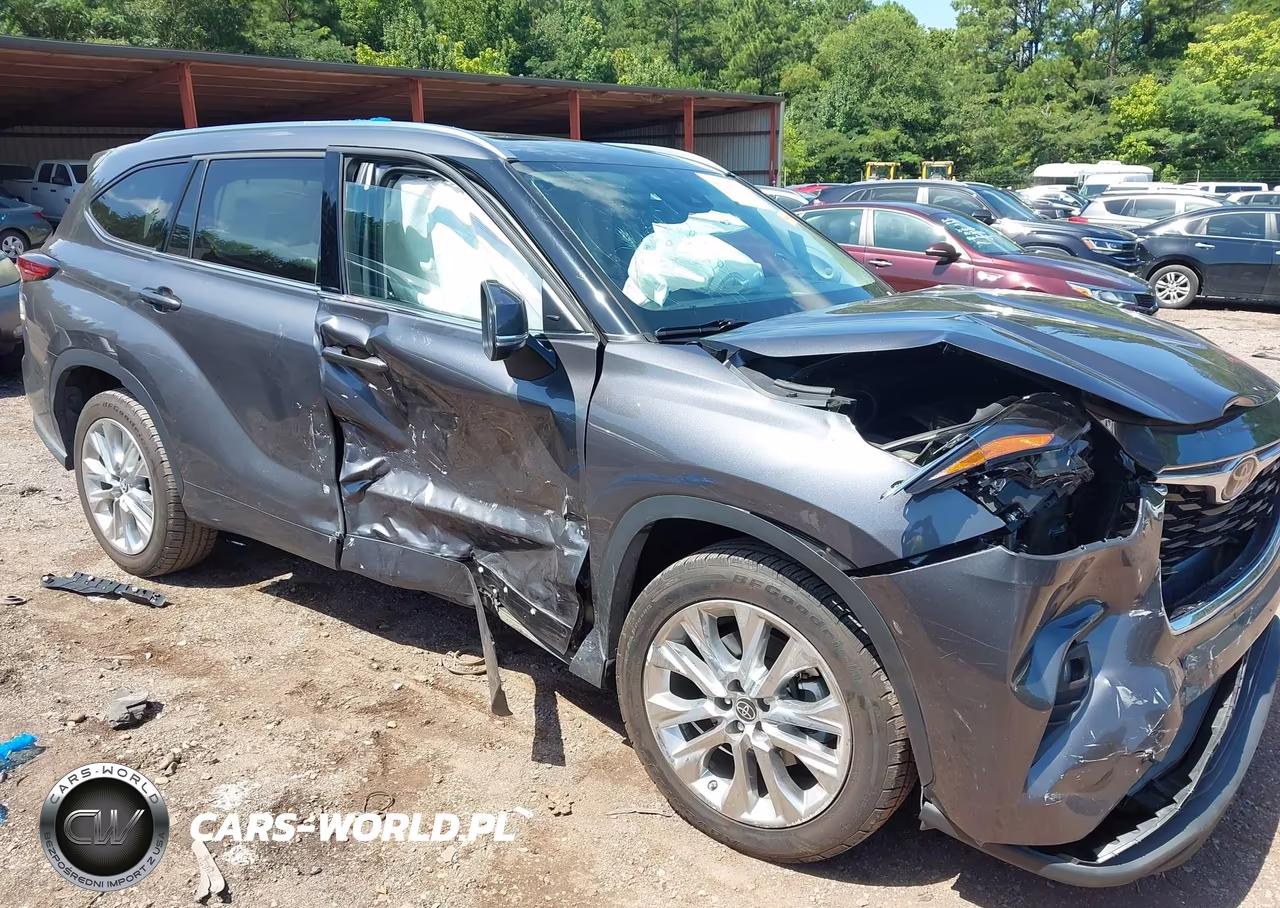 2022 Toyota Highlander Limited