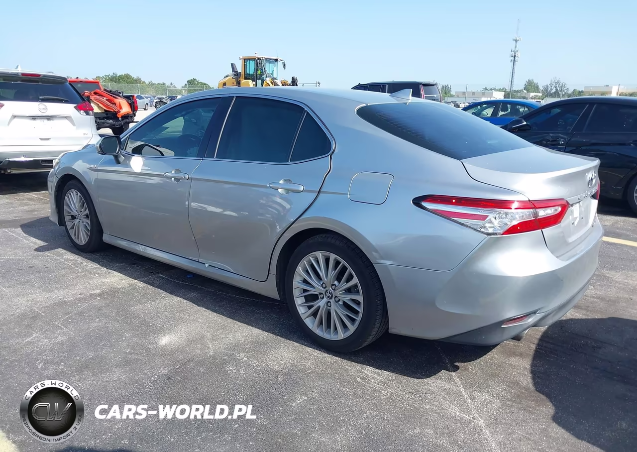 2019 Toyota Camry Hybrid Xle VIN:4T1B21HK7KU516281 - 3