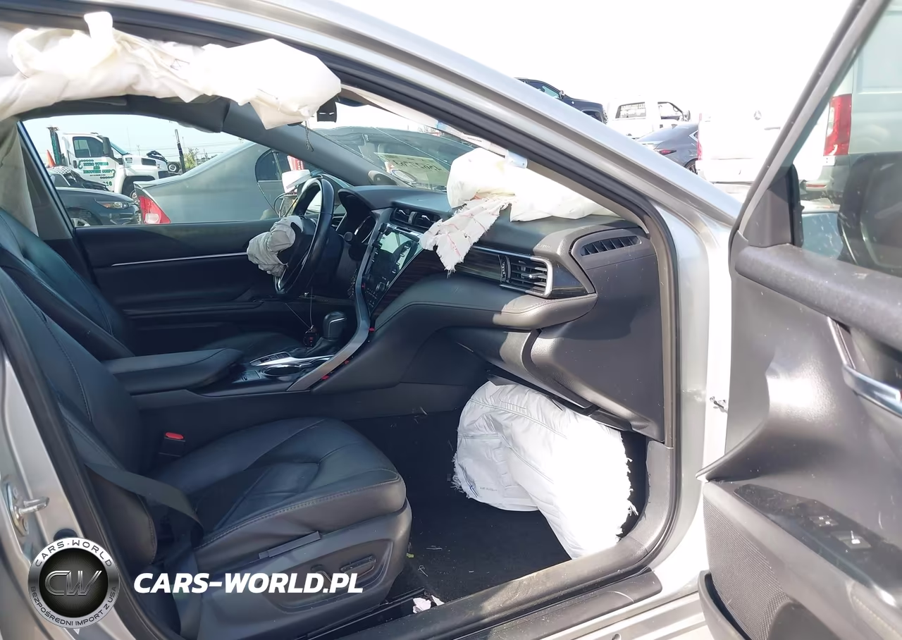 2019 Toyota Camry Hybrid Xle VIN:4T1B21HK7KU516281 - 5
