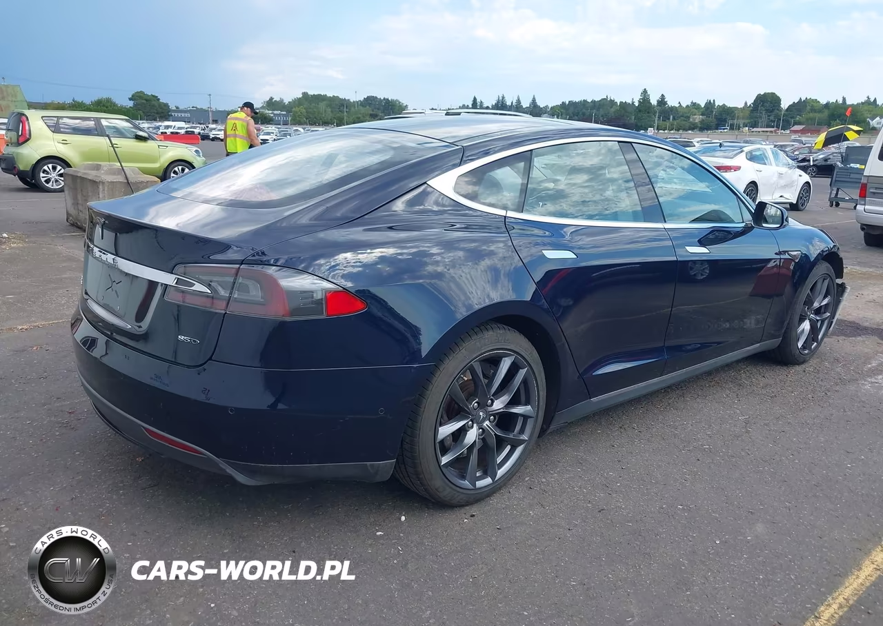 2015 Tesla Model S 70D-85D-P85D VIN:5YJSA1H22FF087976 - 4