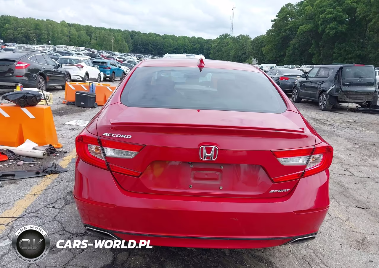 2018 Honda Accord Sport VIN:1HGCV1F30JA218944 - 17