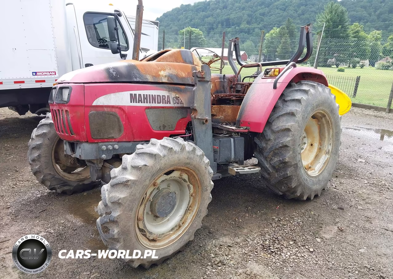 2005 Mahindra 6520 Tractor VIN:00000000000000003 - 2