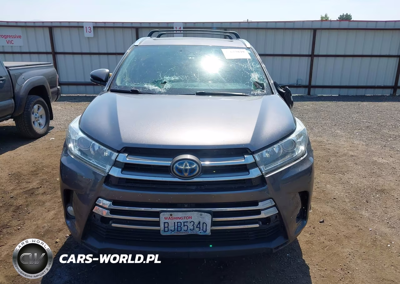 2018 Toyota Highlander Hybrid Limited Platinum VIN:5TDDGRFHXJS041894 - 12