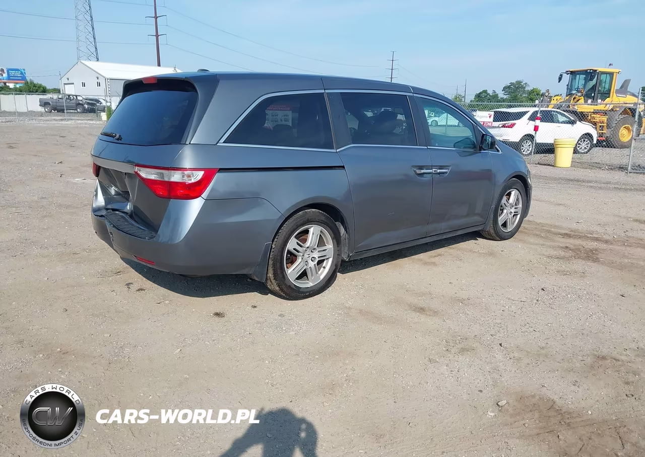2011 Honda Odyssey Ex-L VIN:5FNRL5H6XBB036898 - 4