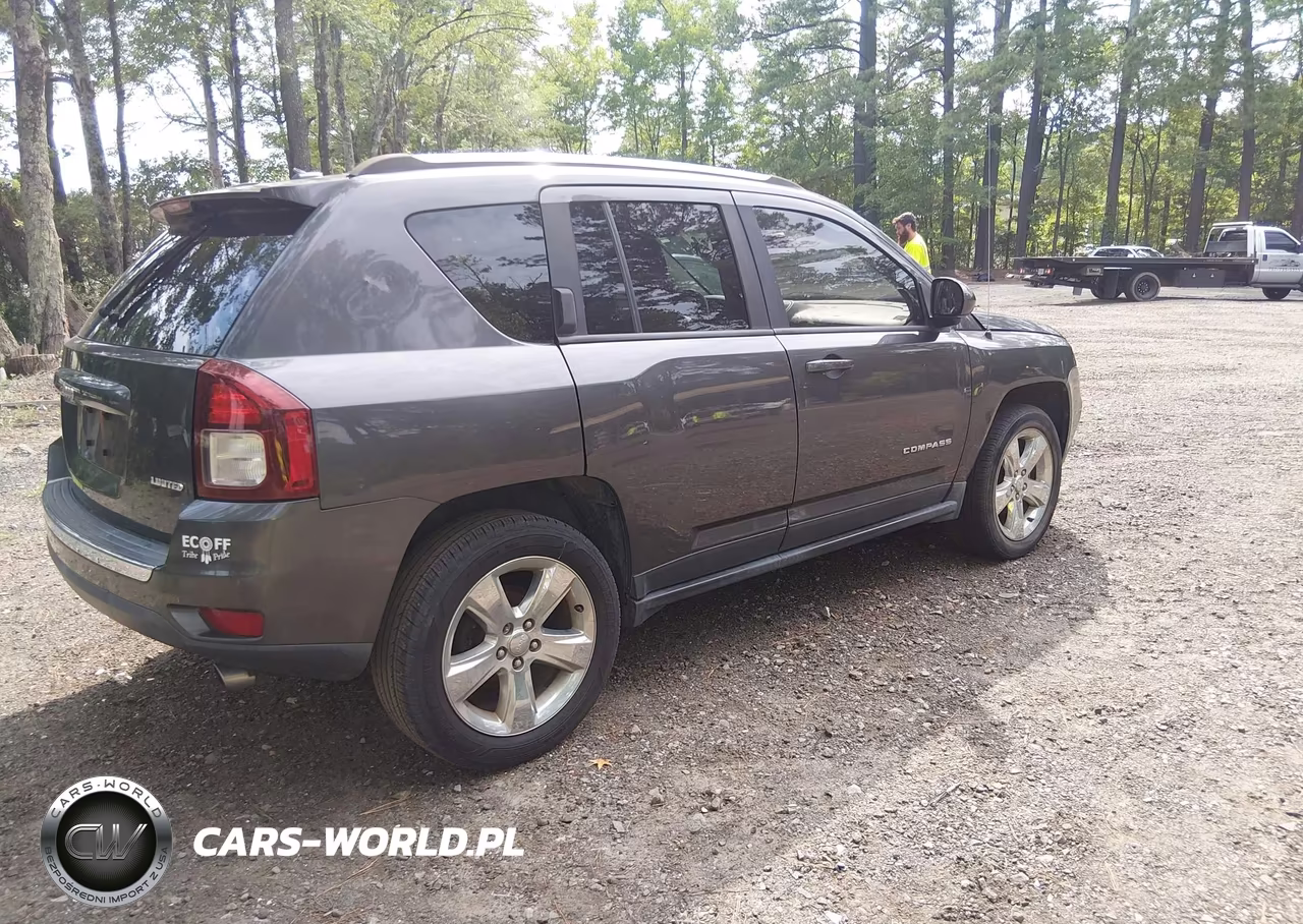 2014 Jeep Compass Limited VIN:1C4NJCCB7ED737536 - 4