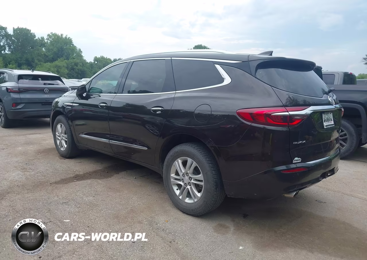 2018 Buick Enclave Essence VIN:5GAERBKW2JJ163044 - 3