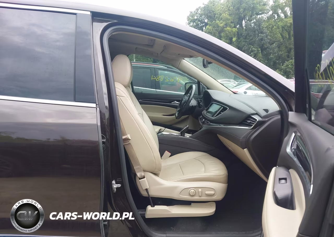 2018 Buick Enclave Essence VIN:5GAERBKW2JJ163044 - 5