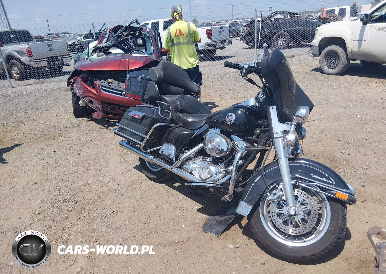 2004 Harley-Davidson Flhtcui