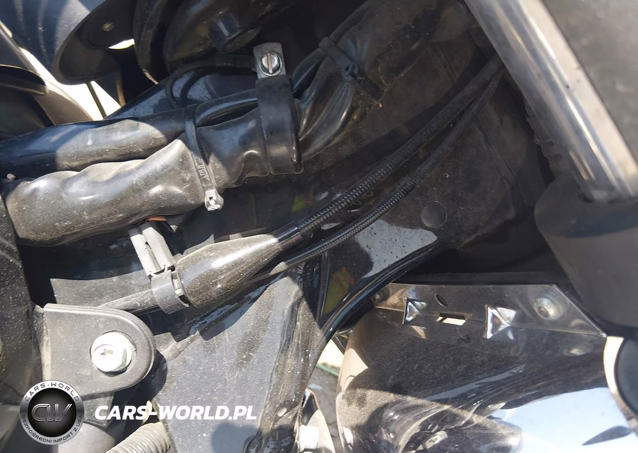 2004 Harley-Davidson Flhtcui VIN:1HD1FCW184Y612389 - 10